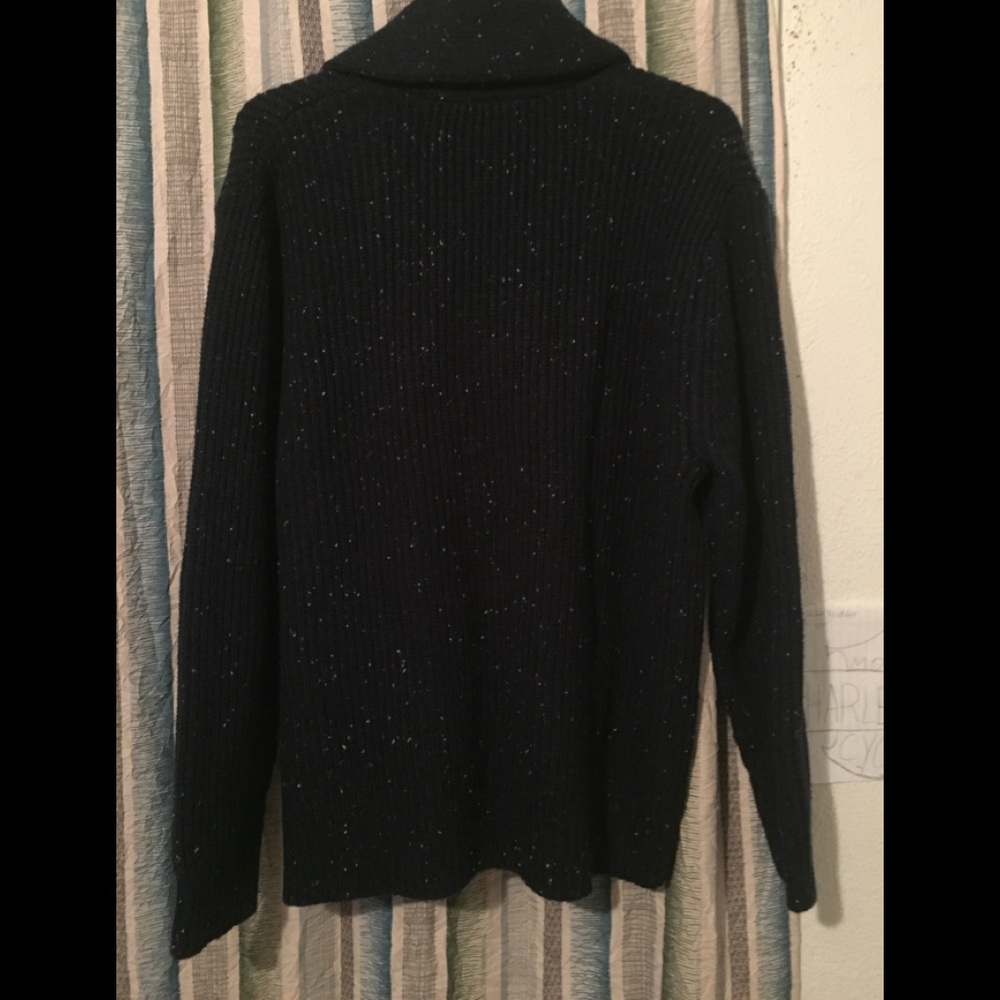Dockers Sweater - Picture 2 of 4